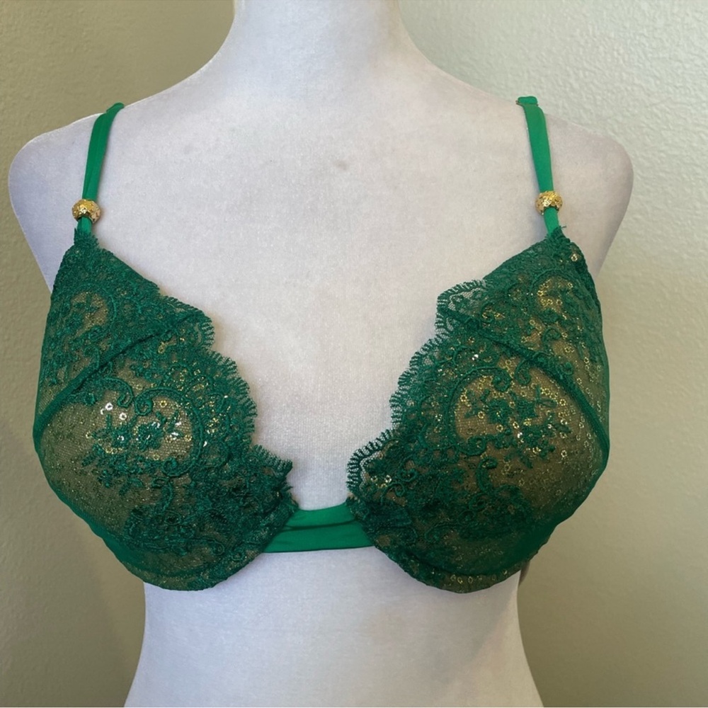 NWT Gold Dust beach bunny bikini TOP only - Picture 4 of 6